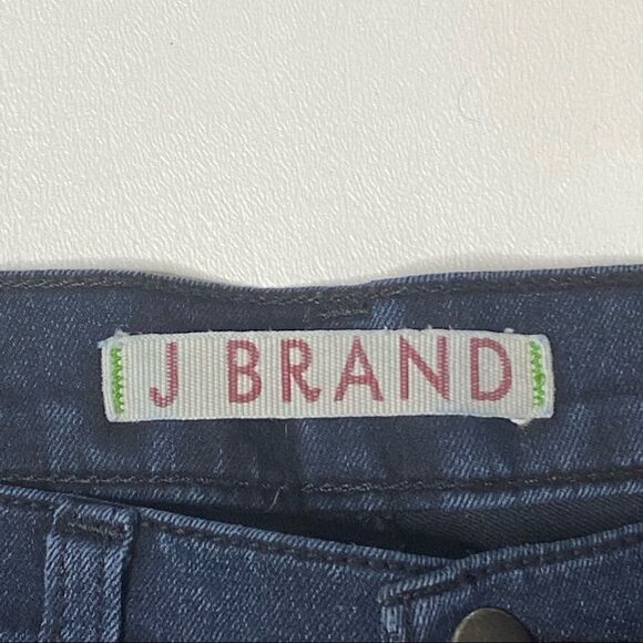 J Brand | Olympia Light Weight Skinner Jean - Picture 3 of 6